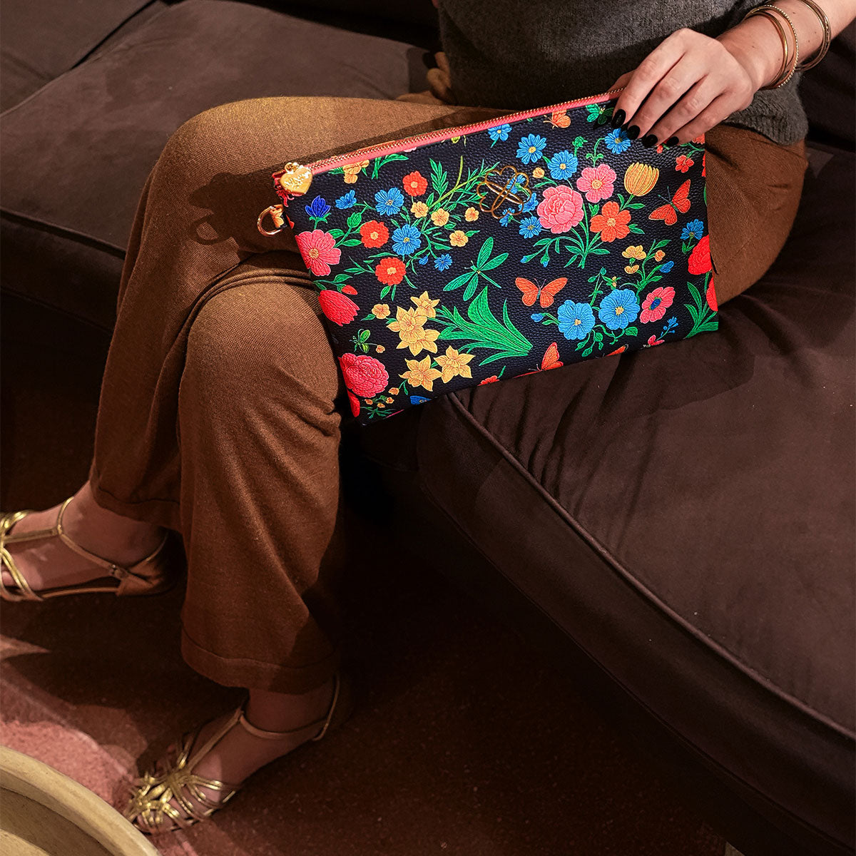 Stella Clutch Floral Black