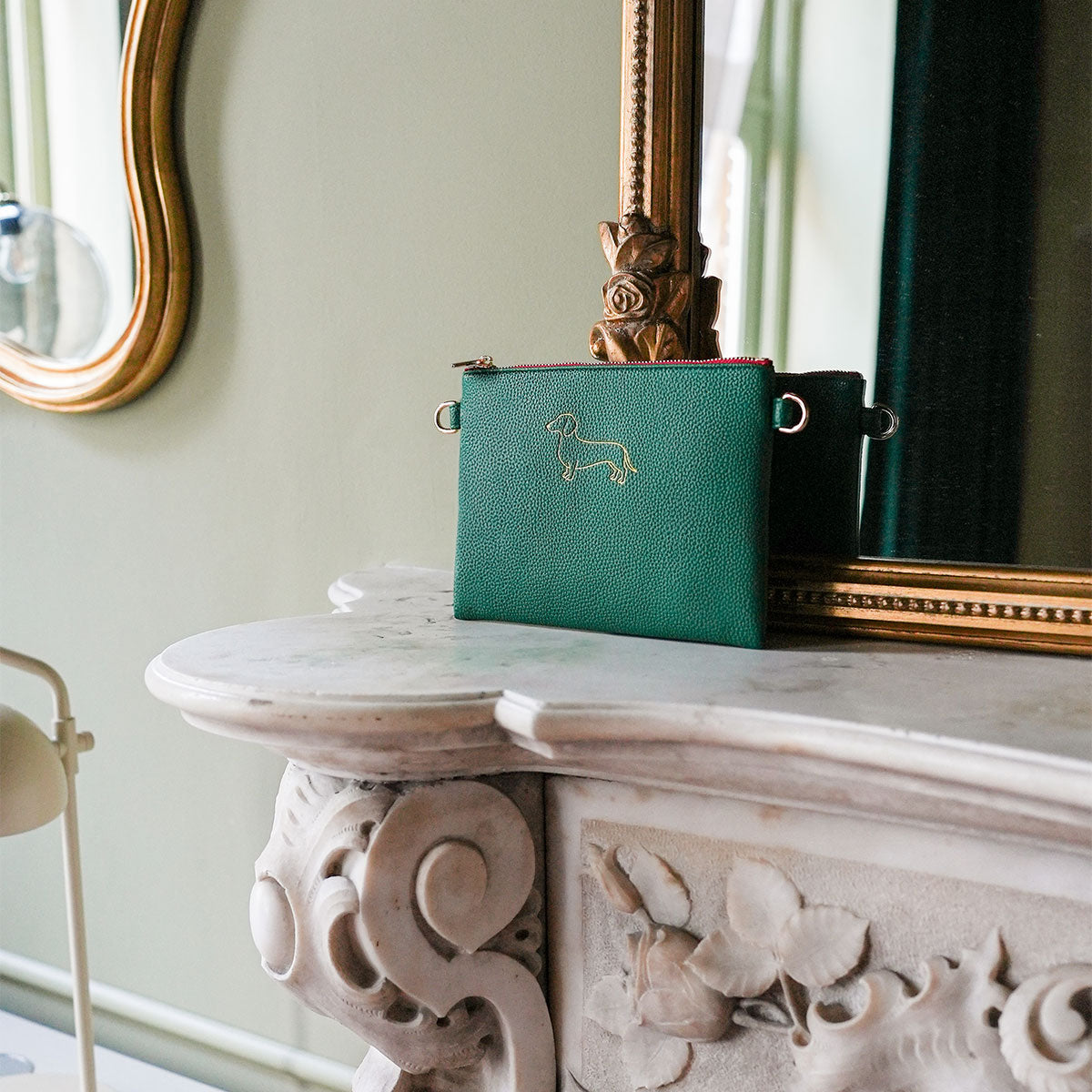 Lia Pouch Moss Green