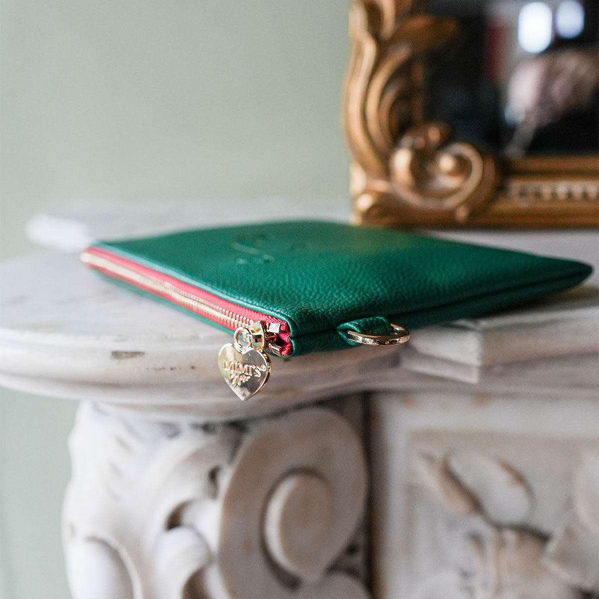 Lia Pouch Moss Green