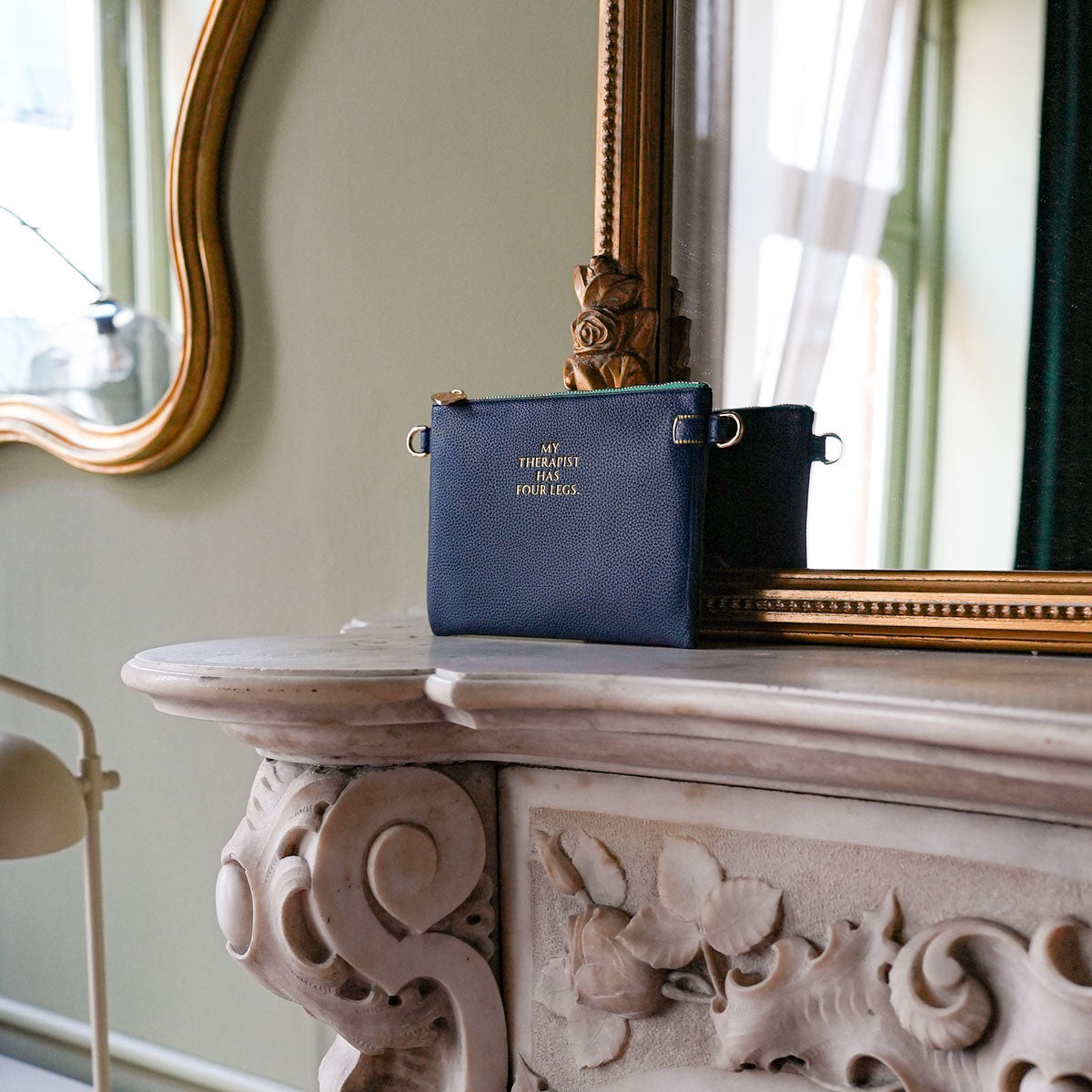 Lia Pouch Navy