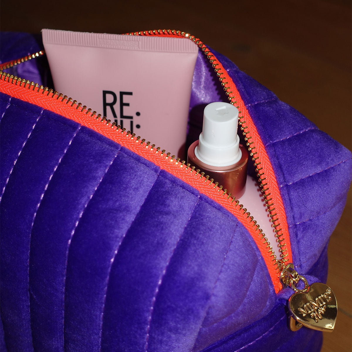 Lucia Samt Tasche Violet