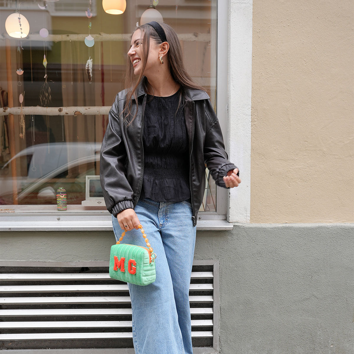 Lola Samt-Tasche Apfel Grün
