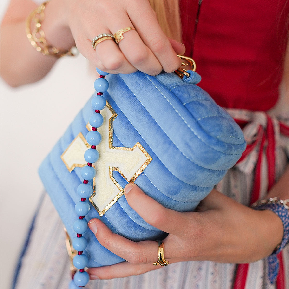 Lola Samt-Tasche Malibu Blau