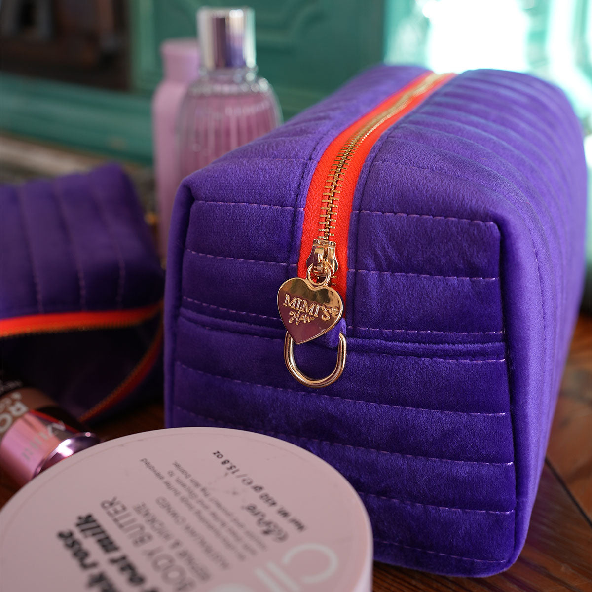 Lucia Samt Tasche Violet