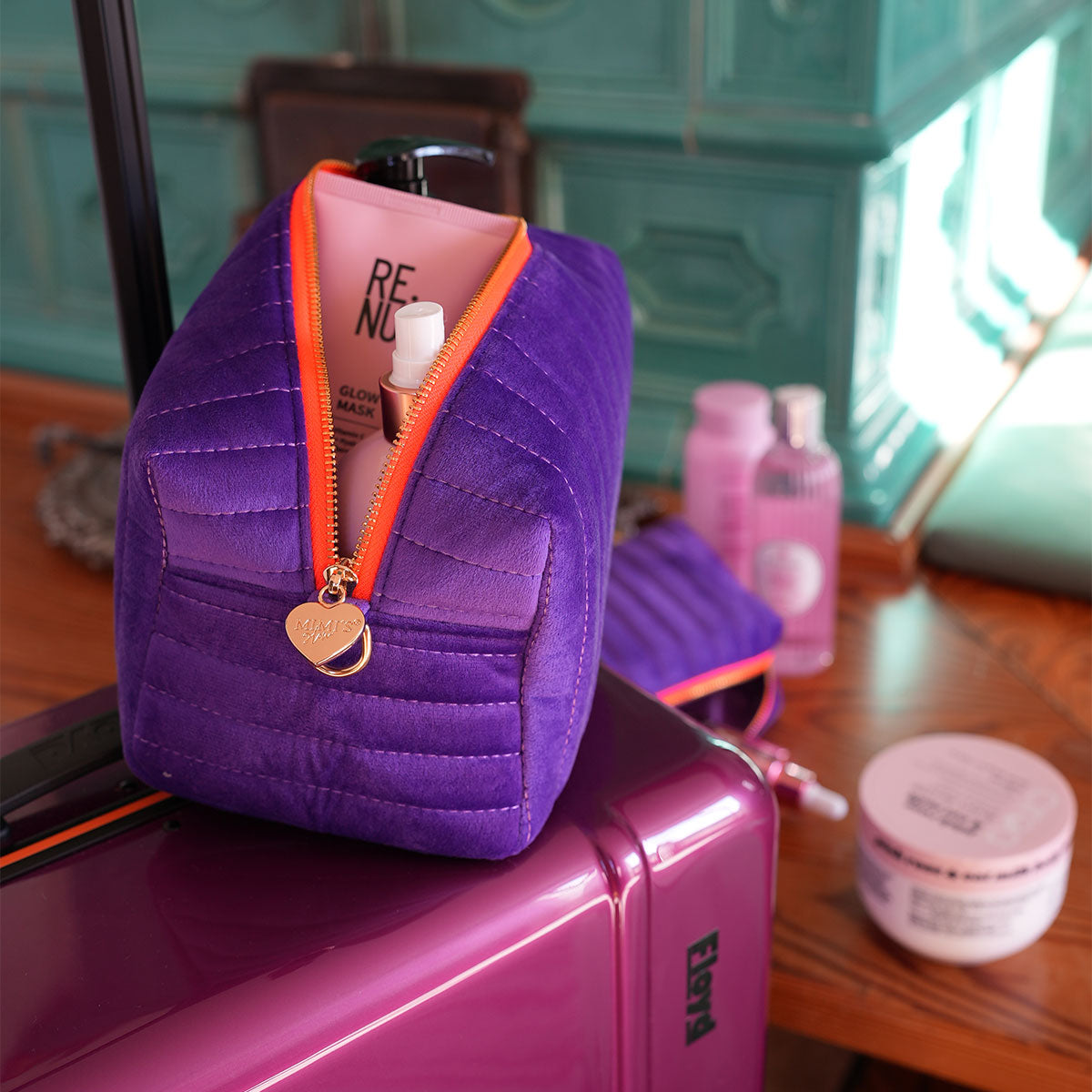 Lucia Samt Tasche Violet