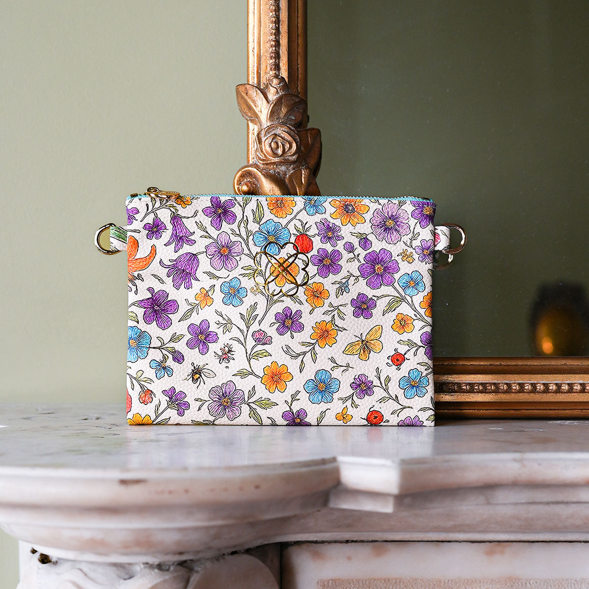 Lia Pouch Floral Creme