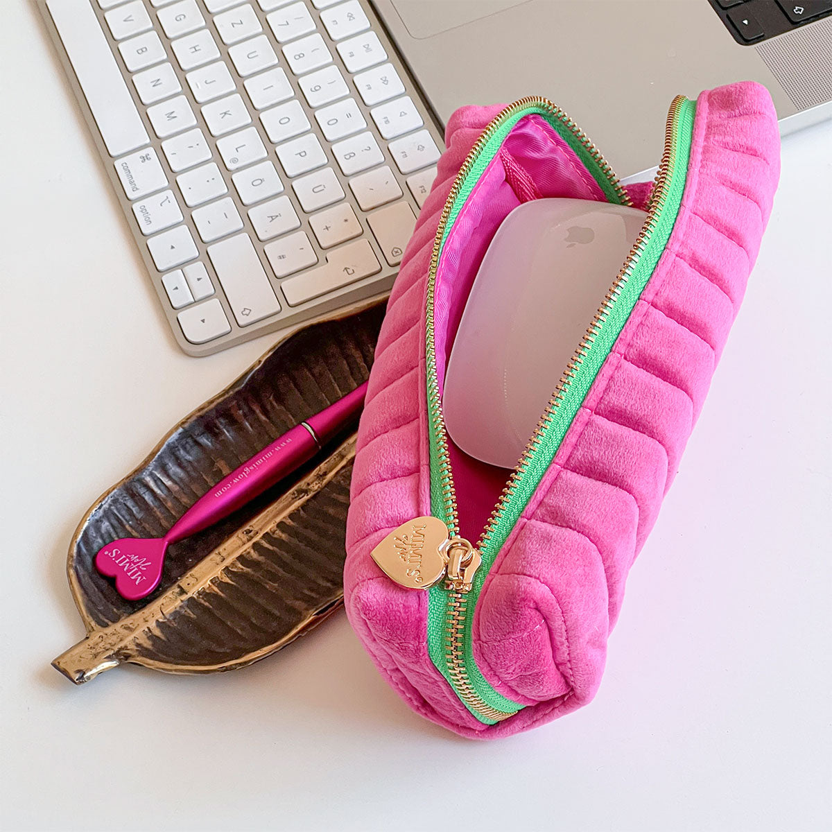 Selma Samt Mäppchen Magenta