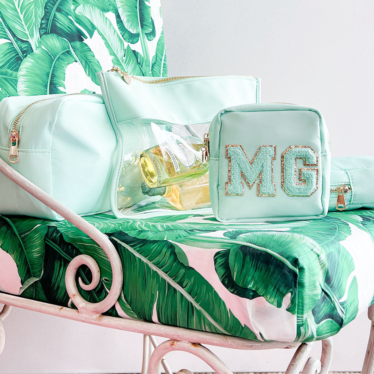 Cora Transparente Clutch Magic Mint