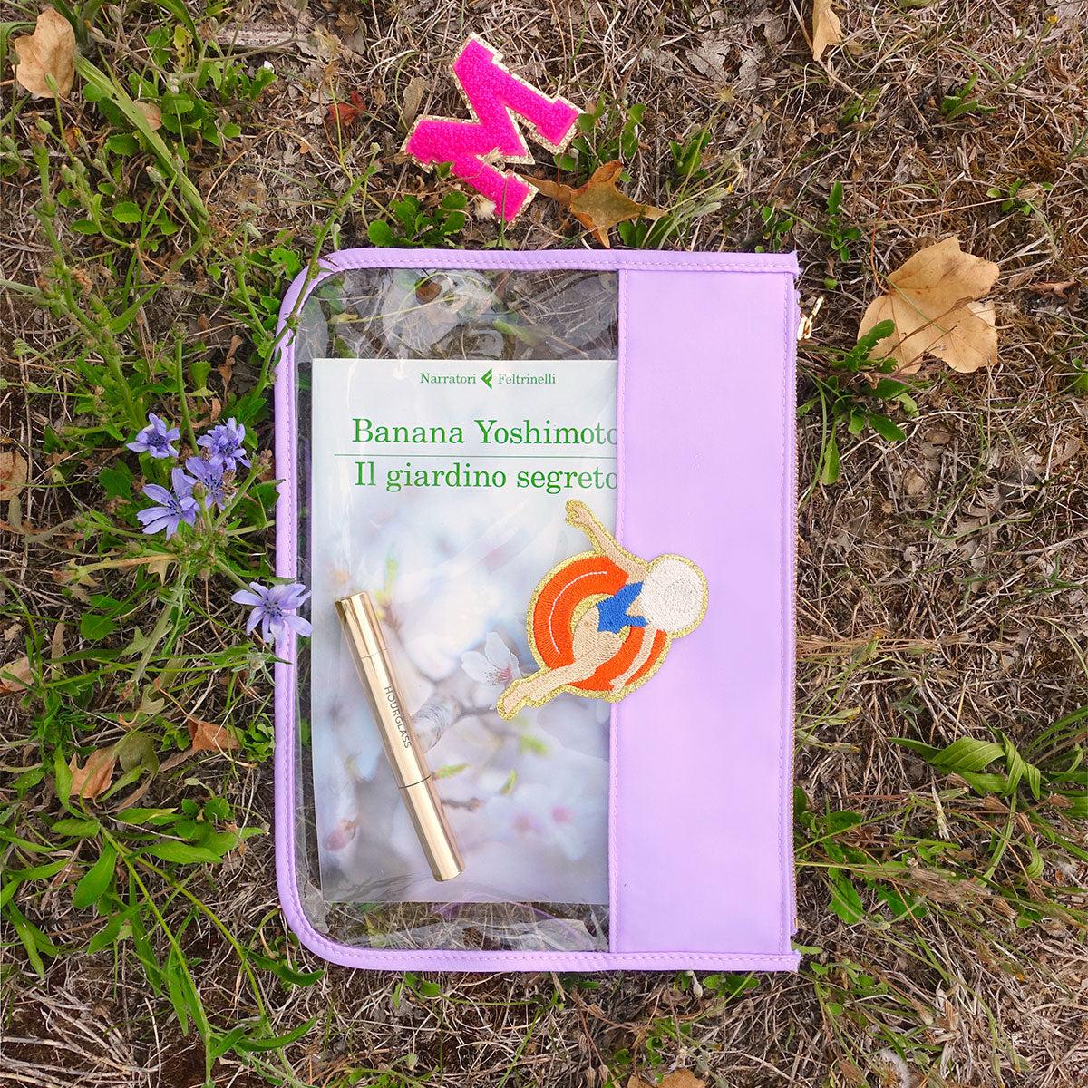 Cora Transparente Clutch Flieder