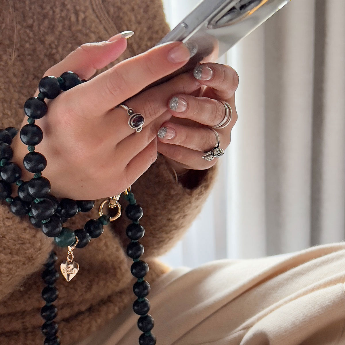 Handykette Holzperlen Onyx
