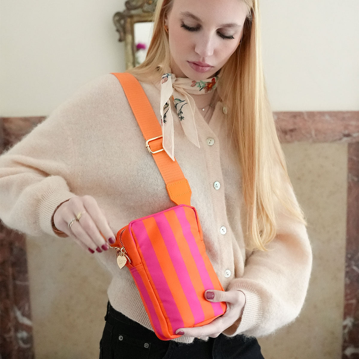 Ruby Handytasche Stripes Neon Pink Orange
