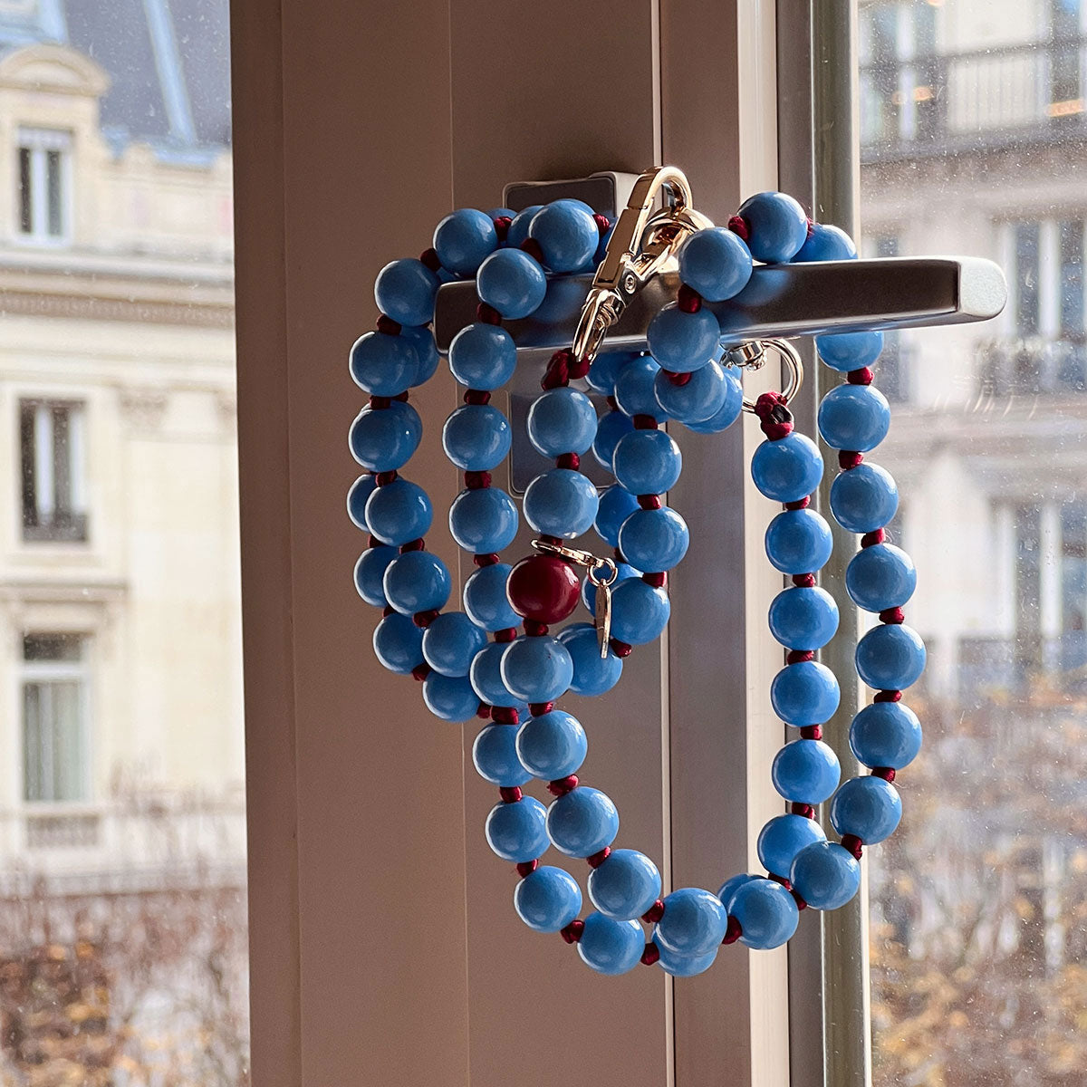 Handykette Holzperlen Taubenblau