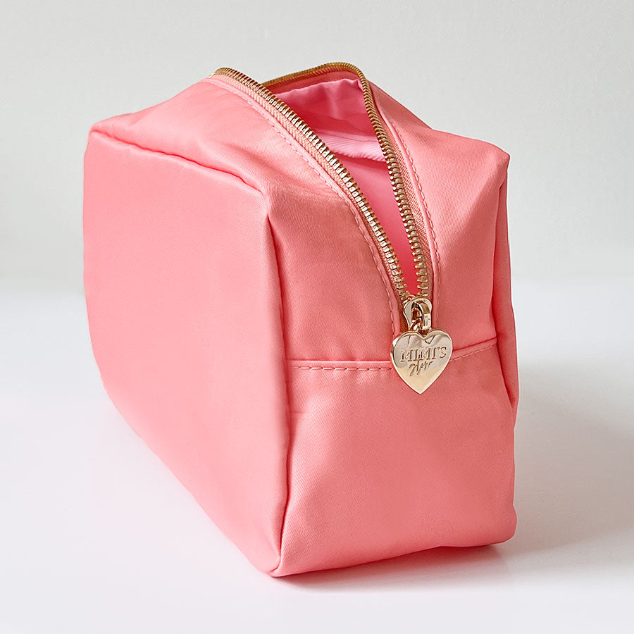 Hochwertiger Luxus Toilettenbeutel mit Herz-Zipper in Pastell Pfirsich Ton