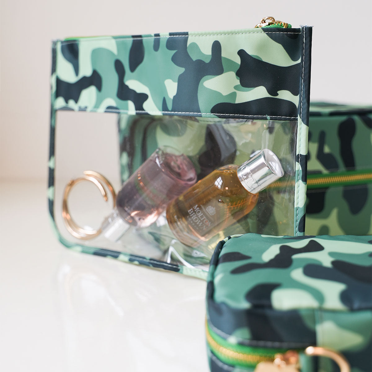 Cora Transparente Clutch Camo Grün