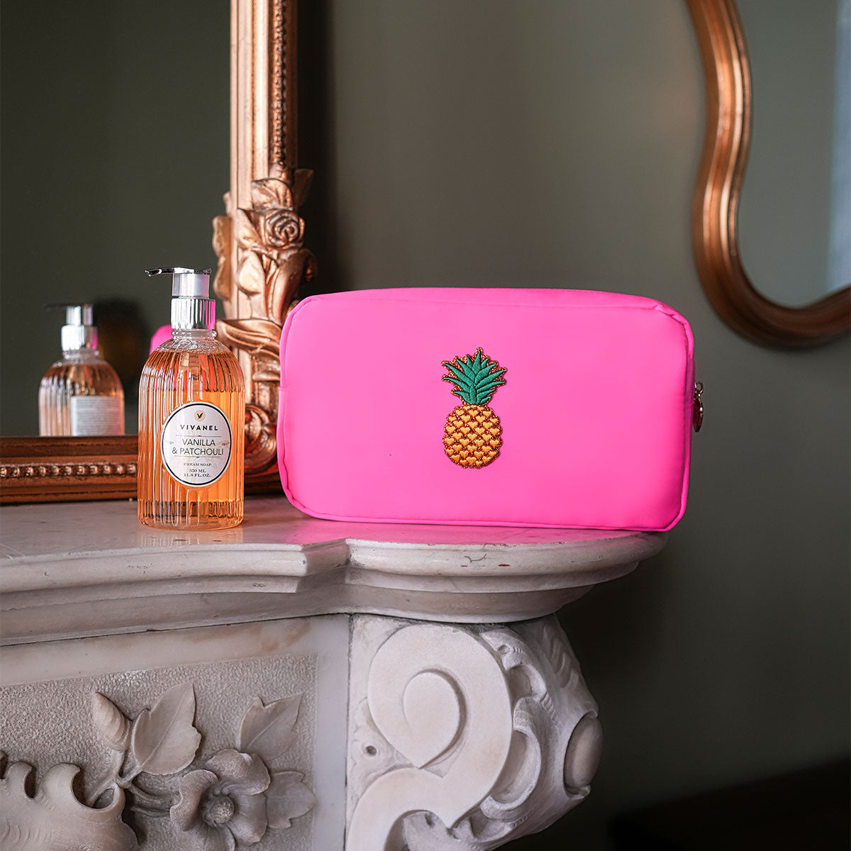 Romy Kosmetiktasche Neon Pink
