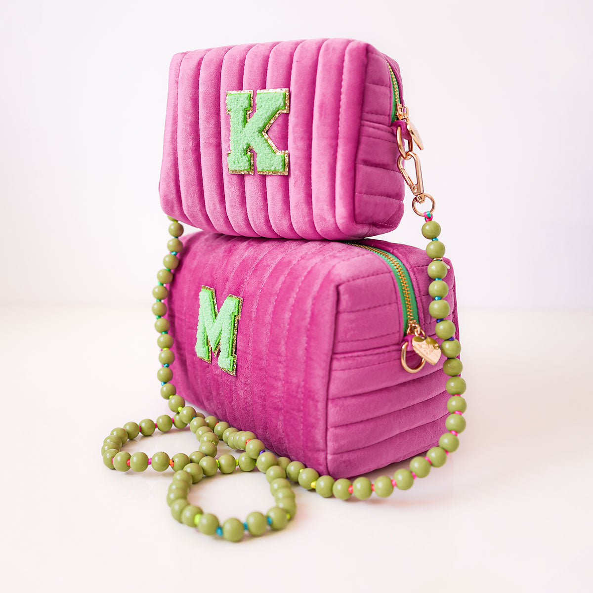 Lucia Samt Tasche Magenta