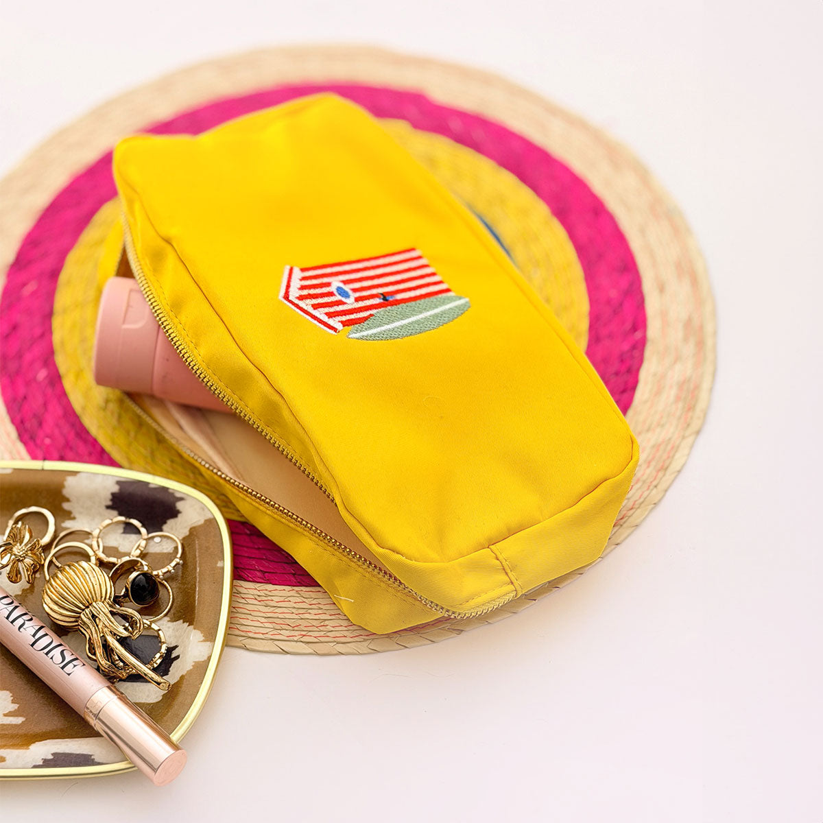 Handbestickte Pouch Beach Hut Mustard