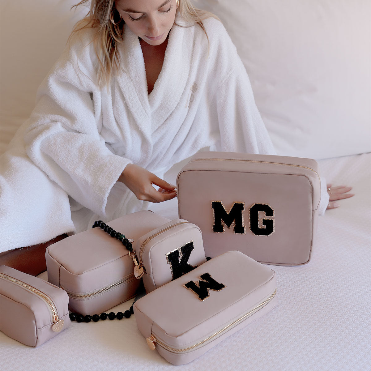 Ava Kulturbeutel Puder Beige